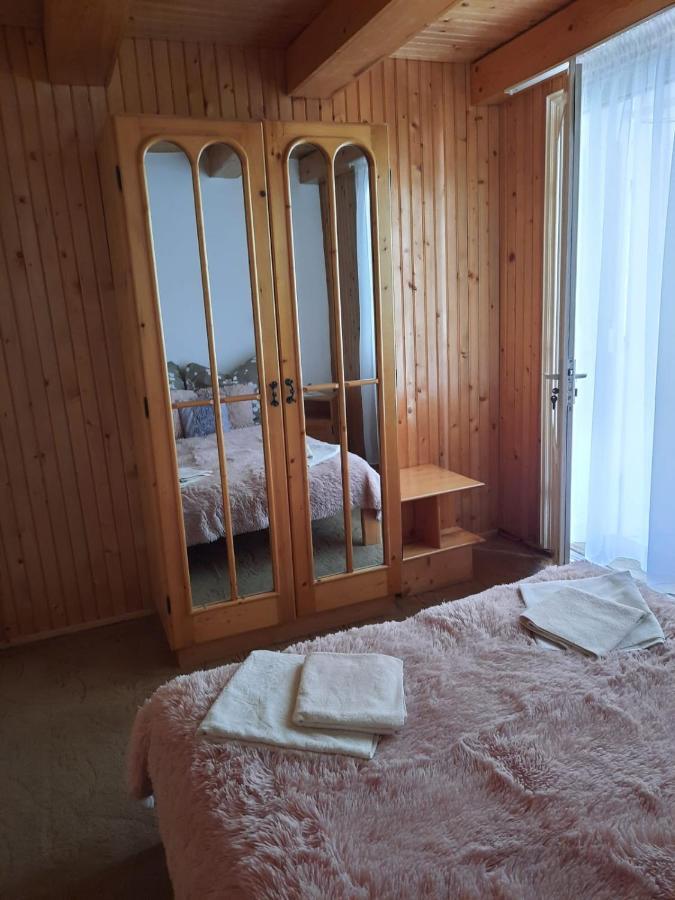 Hotel Ibis Sovata Esterno foto